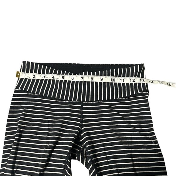 Lululemon Wunder Under Crop Capri Leggings Size 6 Black White Stripe High Rise - Picture 8 of 11